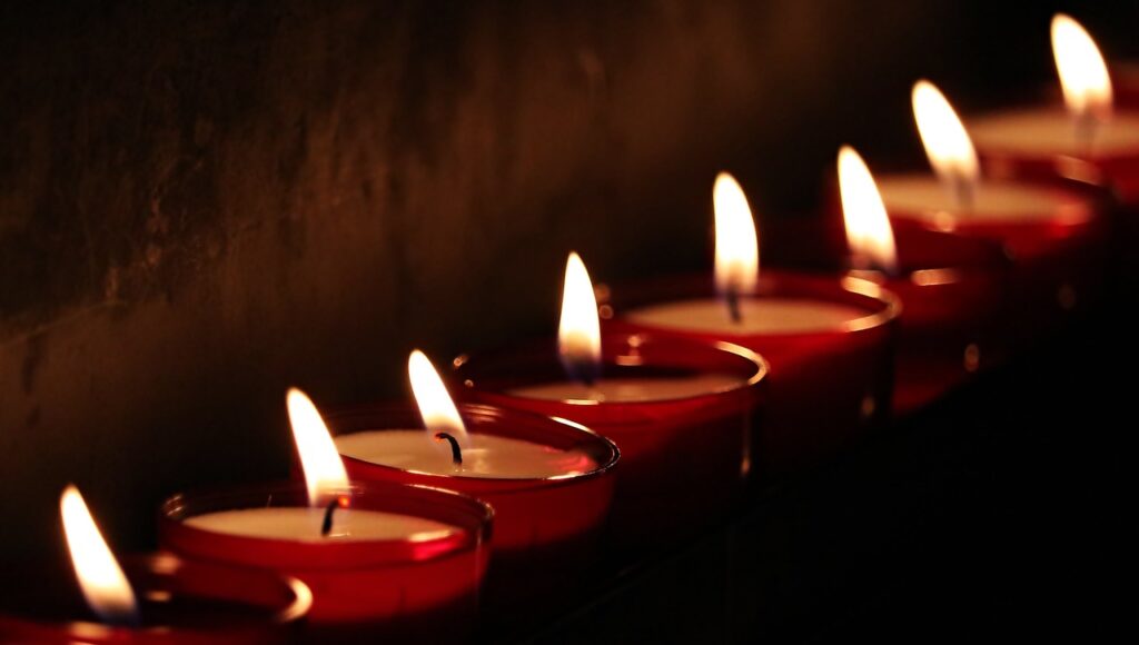 christmas background, tea lights, candles, light, tea candles, candlelights, burn, burning candles, incandescent, prayer, faith, religion, flames, memorial candles, church candles, lights, memorial lights, sacrificial candle, heat, mourning